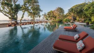 New World Of Hyatt Promotion: Earn Up To 28,000 Points 2 - Andaz bali poolside