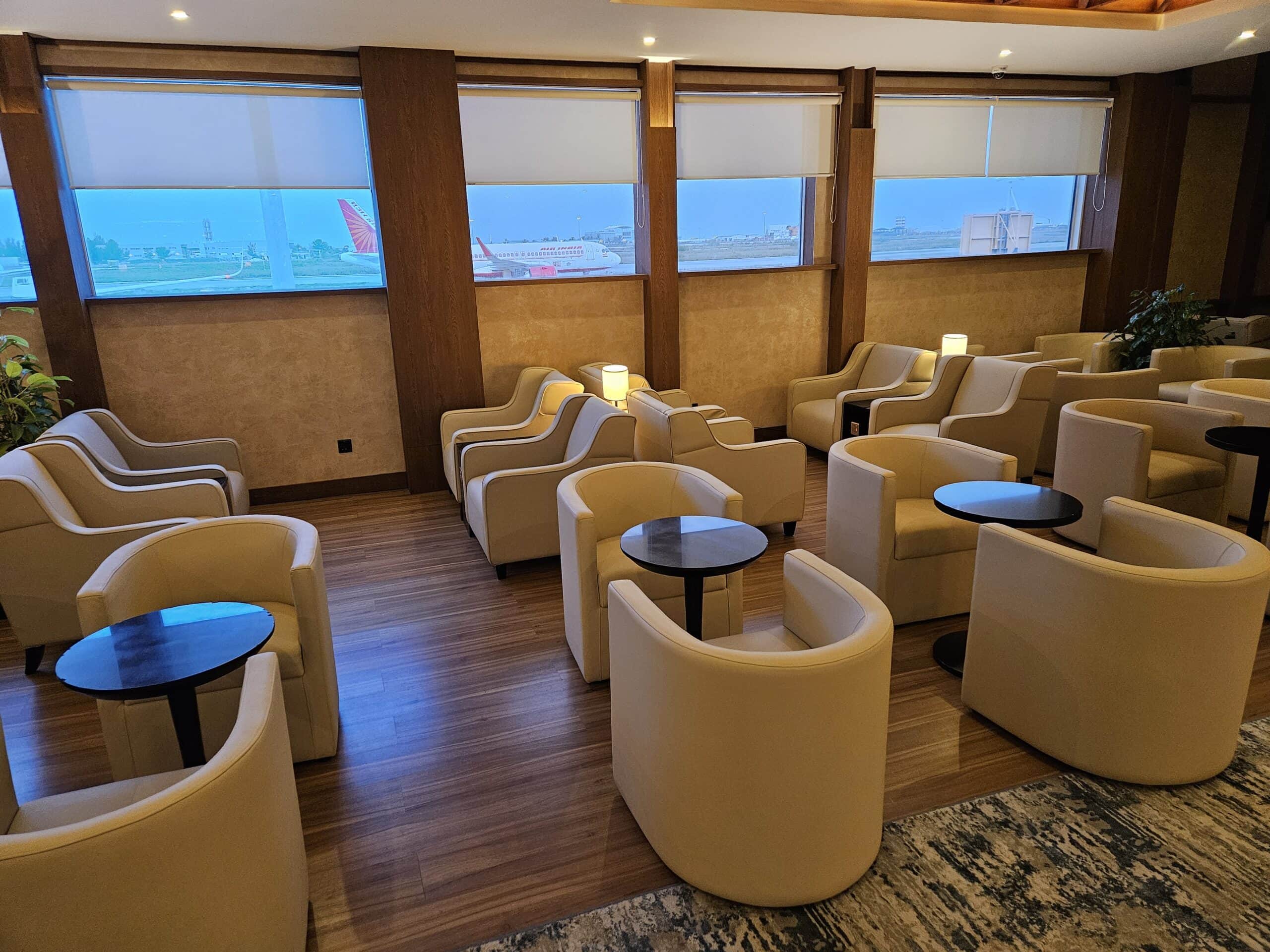 Etihad A321 Business Class Review 2 - etihad a321 business class Etihad A321 Business Class Review – leeli lounge male international airport