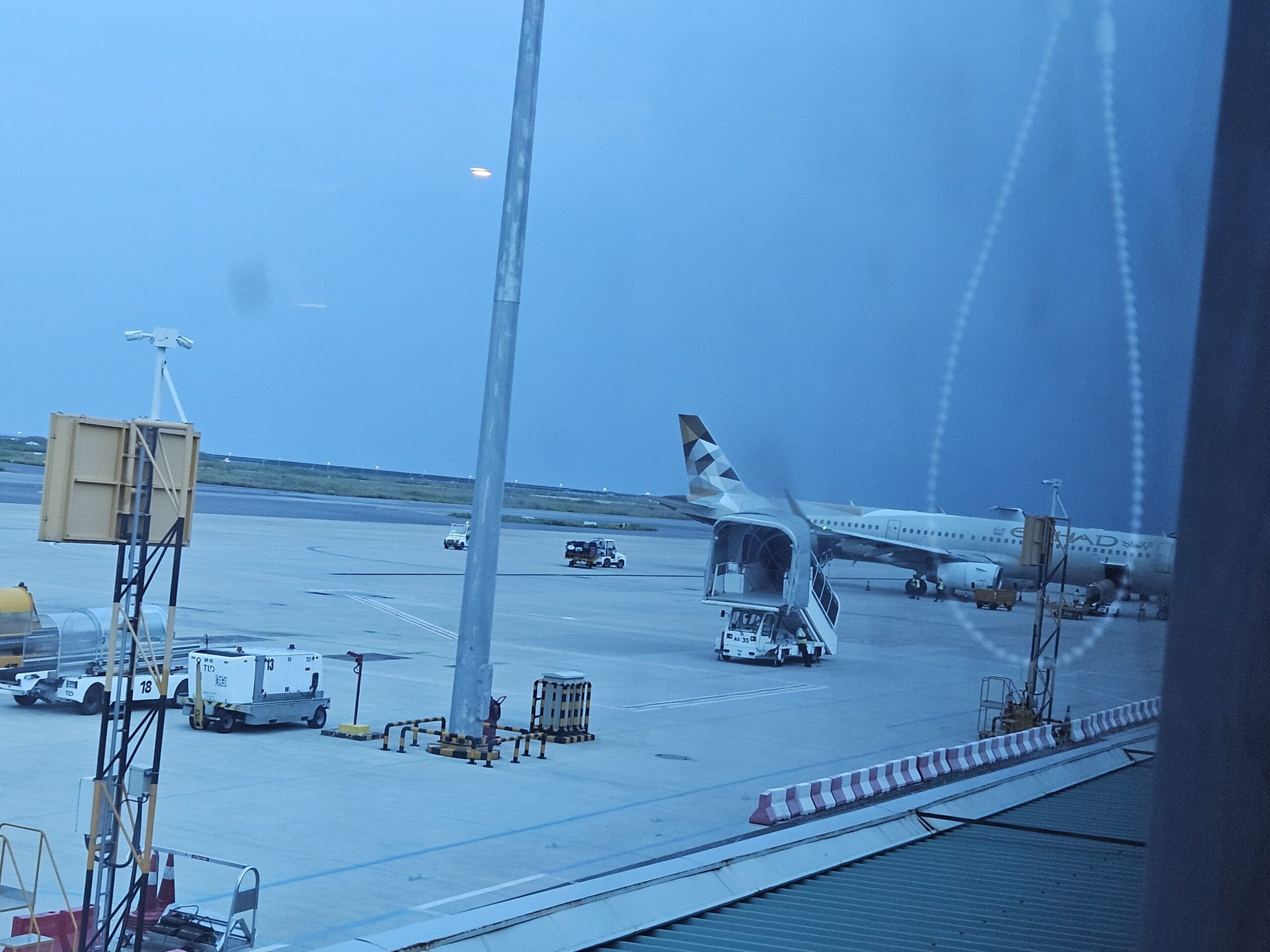 Etihad A321 Business Class Review 5 - etihad a321 business class Etihad A321 Business Class Review – etihad airways tail