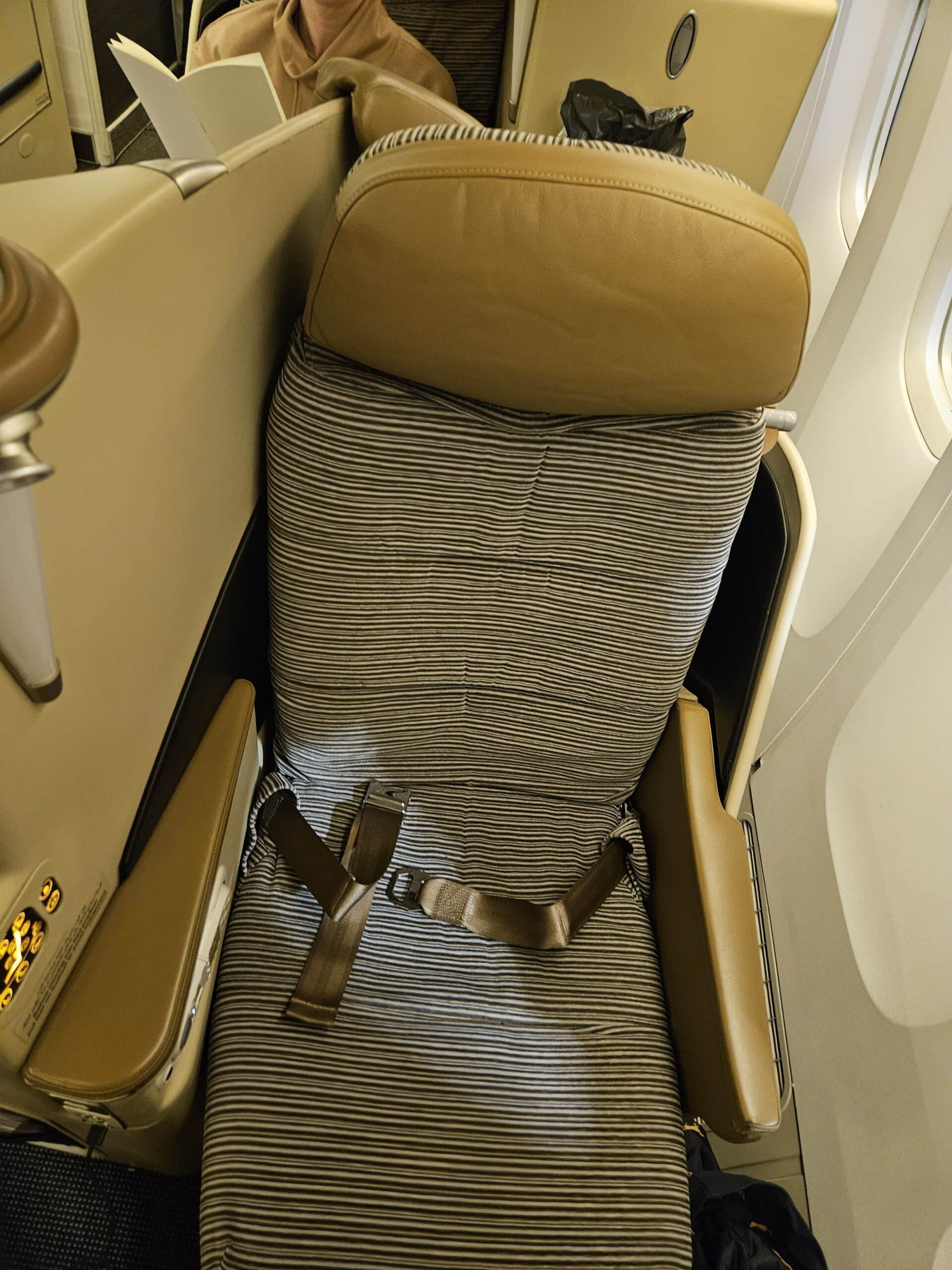 Etihad 777-300ER Business Class Review - The Points Analyst