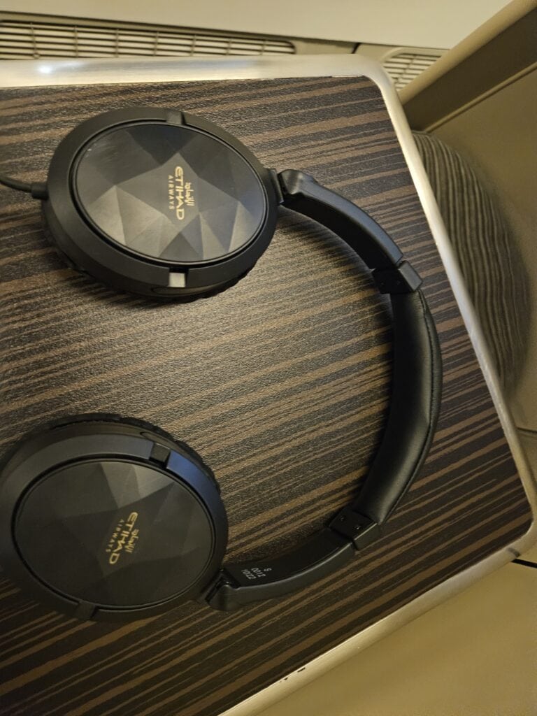 Etihad 777-300ER Business Class Review 8 - Etihad 777-300ER Business Class Etihad 777-300ER Business Class Review – etihad 777 business class headphones