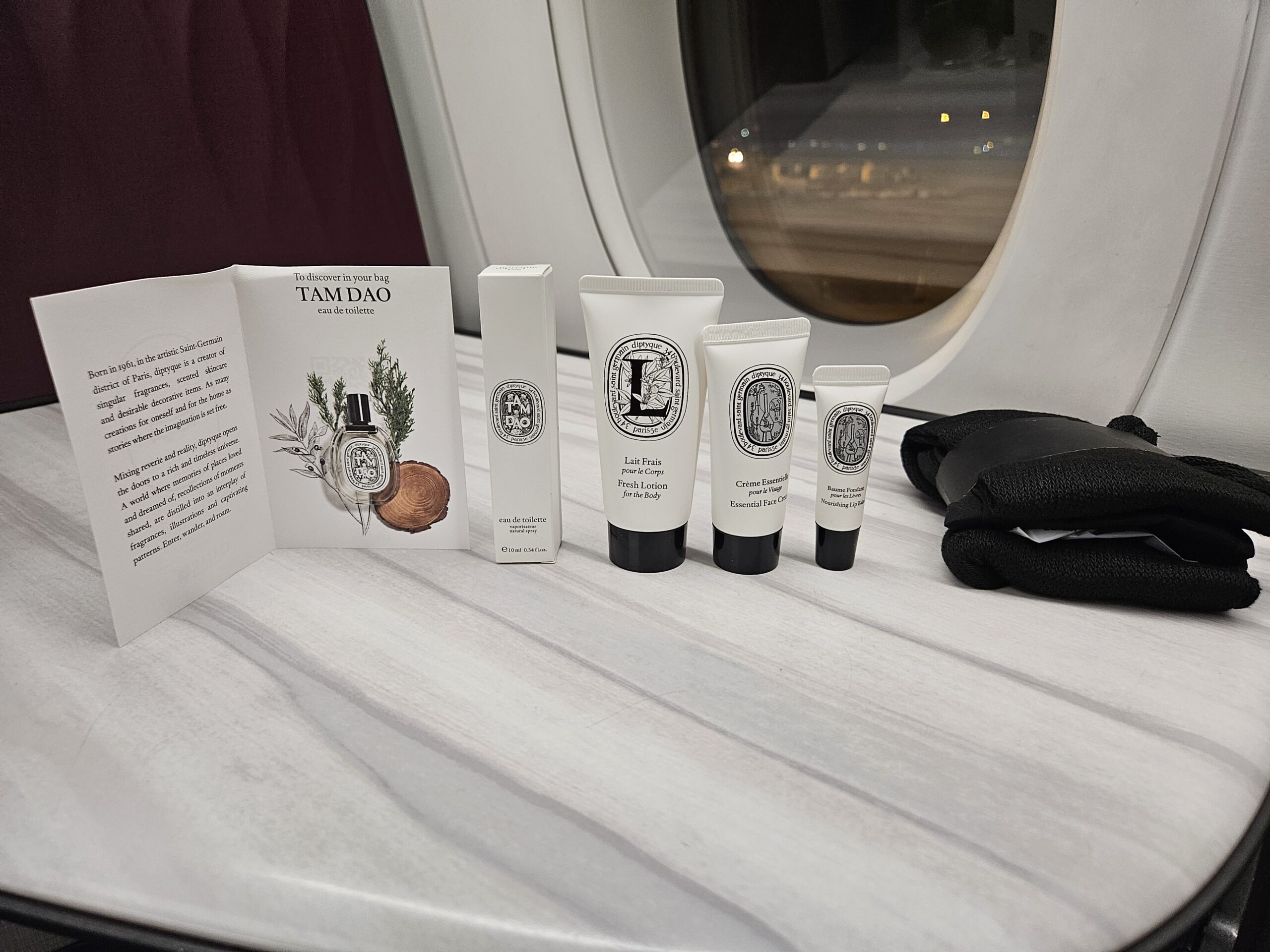 Qatar a350 Airbus 1000 Business Class Review – qatar airways amenity kit contents