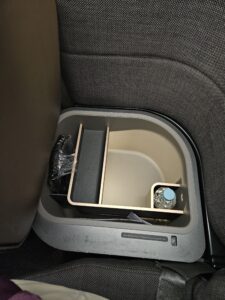 Qatar Airways A350-1000 Business Class Review: QSuite – in-seat storage 2