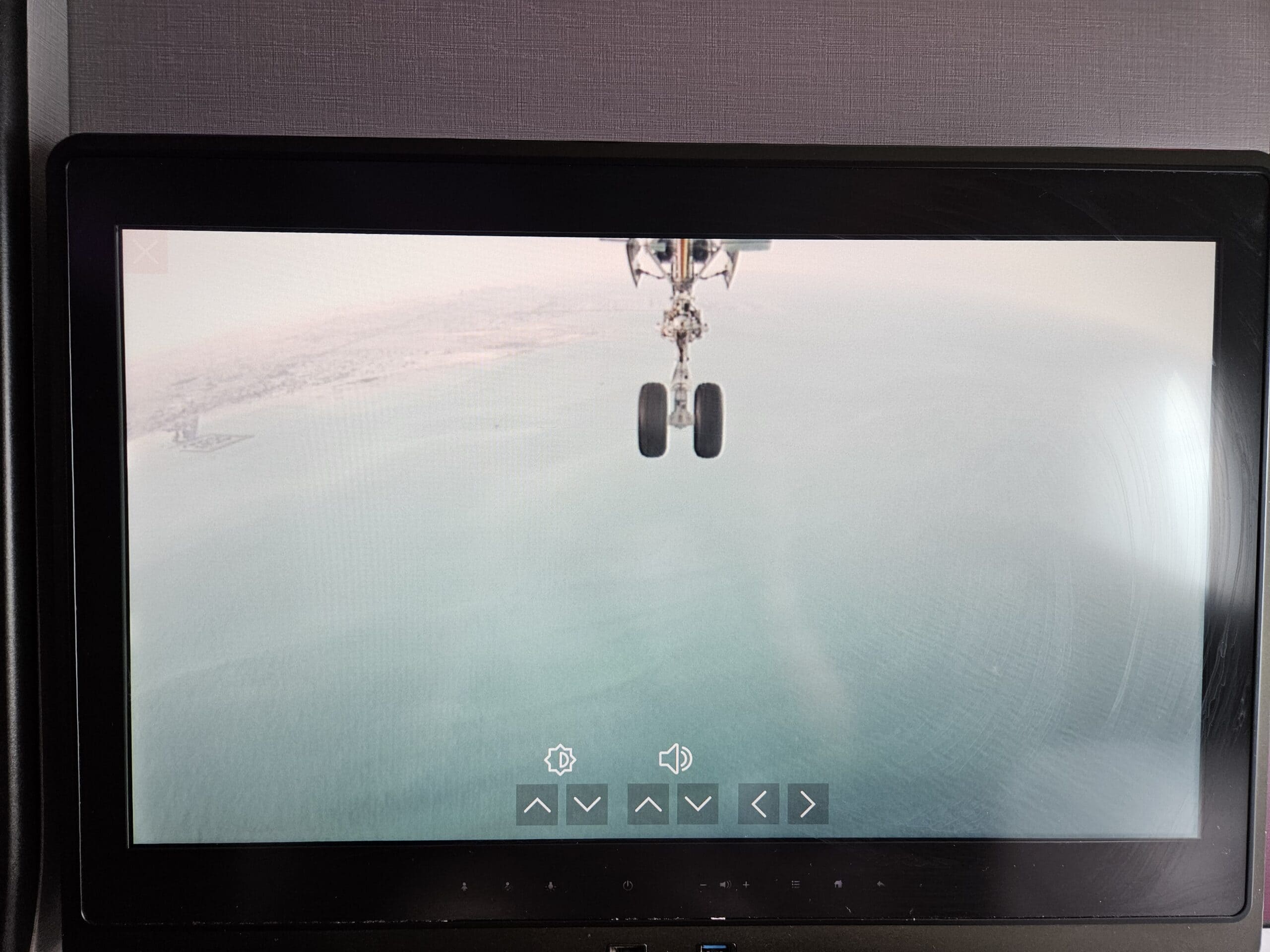 Qatar a350 Airbus 1000 Business Class Review – qatar airways underbelly camera