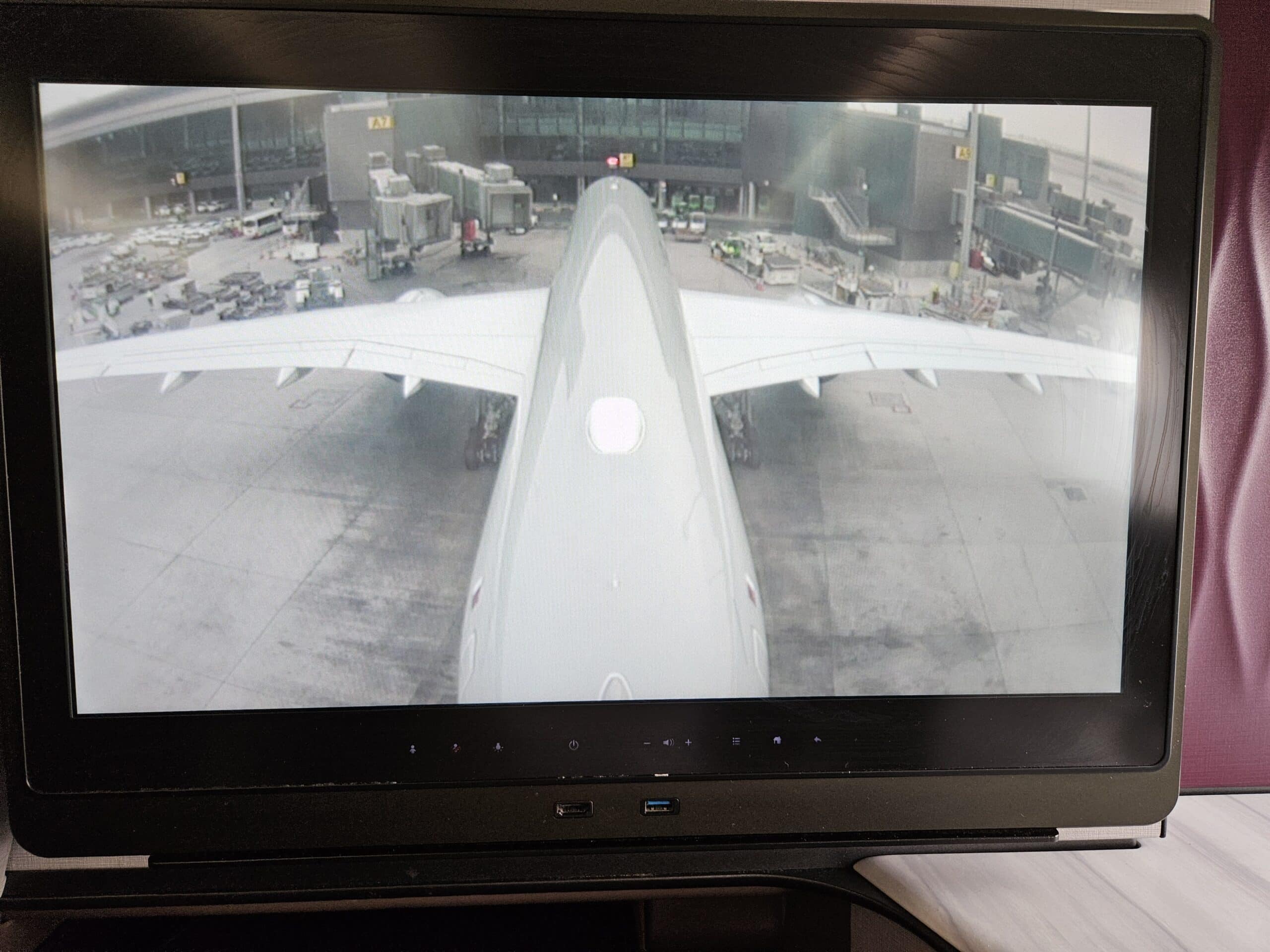 Qatar a350 Airbus 1000 Business Class Review – qatar airways landing in doha