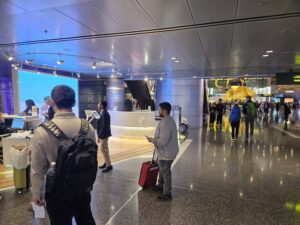 Qatar Transit Tour Review – discover qatar desk at doha international airport.