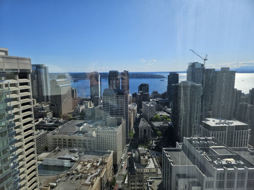 Hyatt Regency Seattle Review – seattle view beautiful sound bay hyatt regency