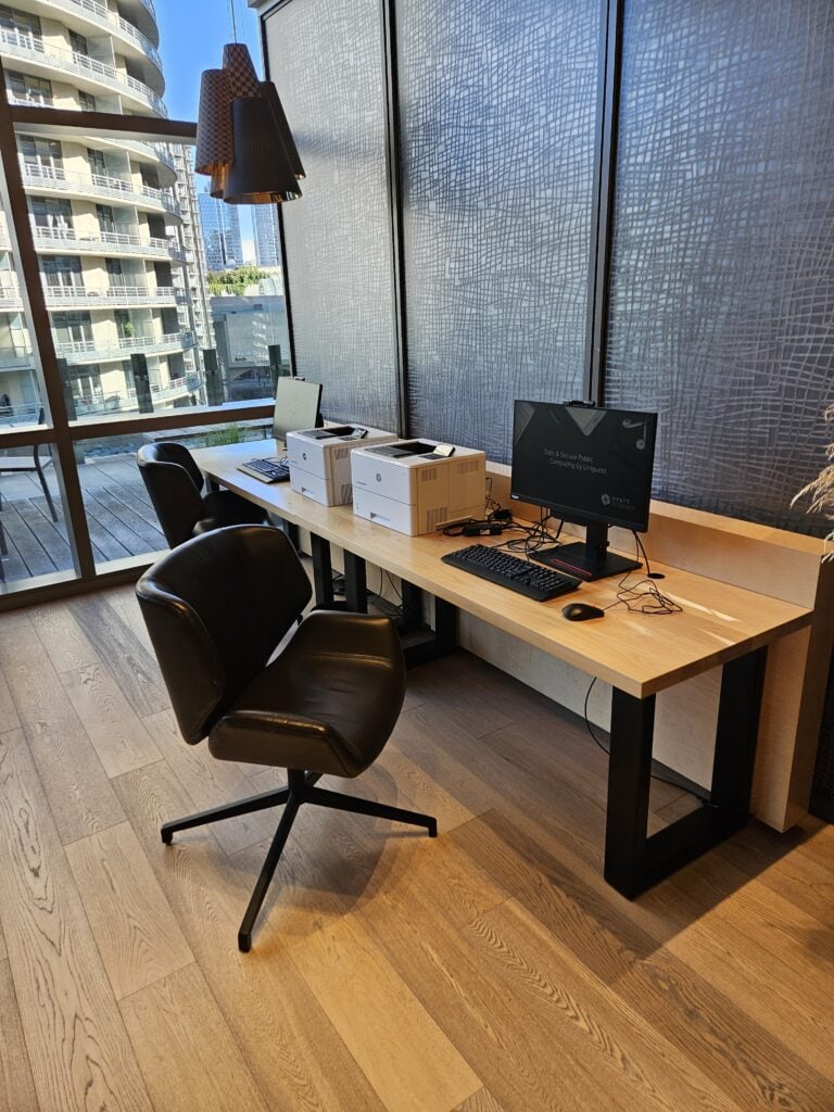 Hyatt Regency Seattle Review – business center printer computer hyatt regency seattle club lounge