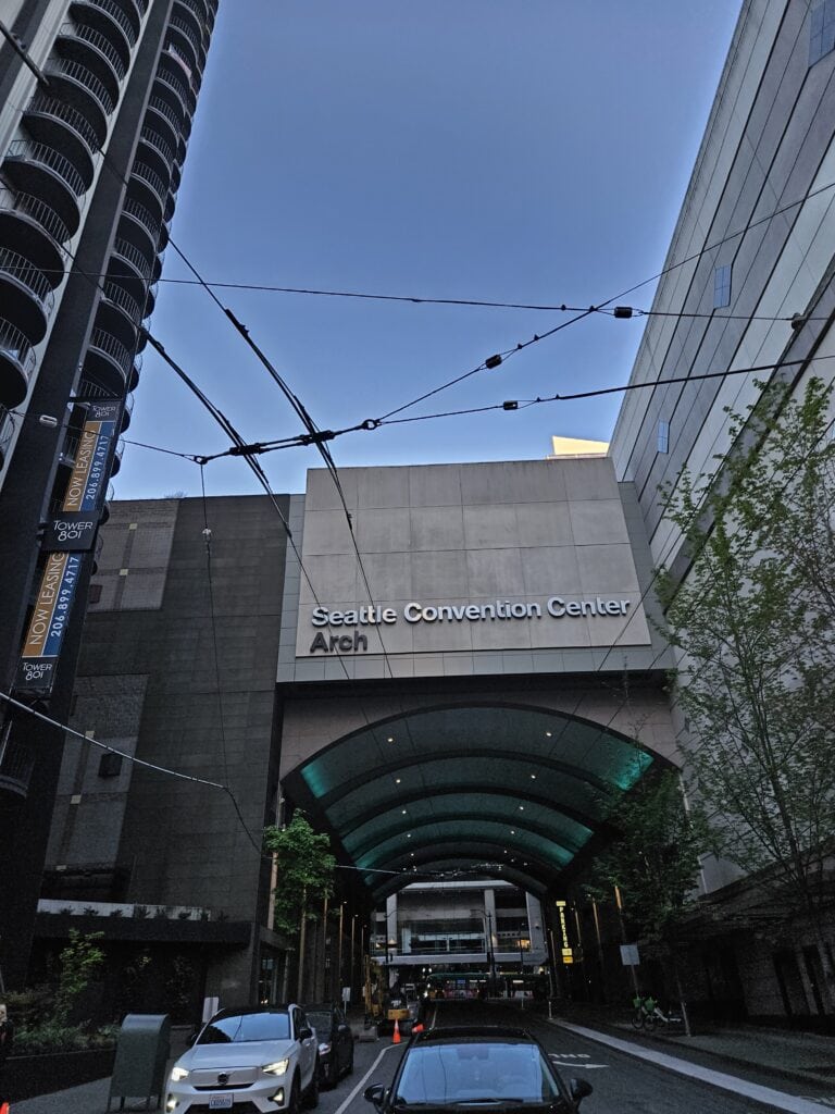 Hyatt Regency Seattle Review – hyatt regency seattle convention center olive 8 eight