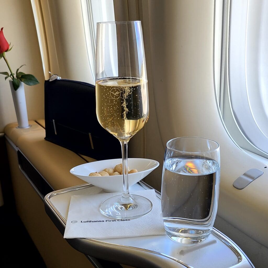 Lufthansa 747-8 First Class Review – Lufthansa 747-8 First Class Post-Departure Champagne