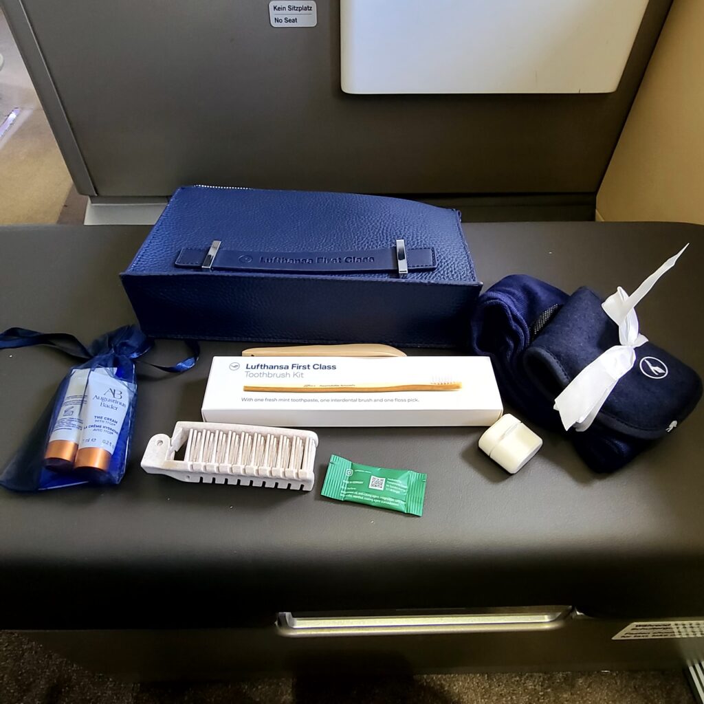 Lufthansa 747-8 First Class Review – Lufthansa 747-8 First Class Amenity Kit