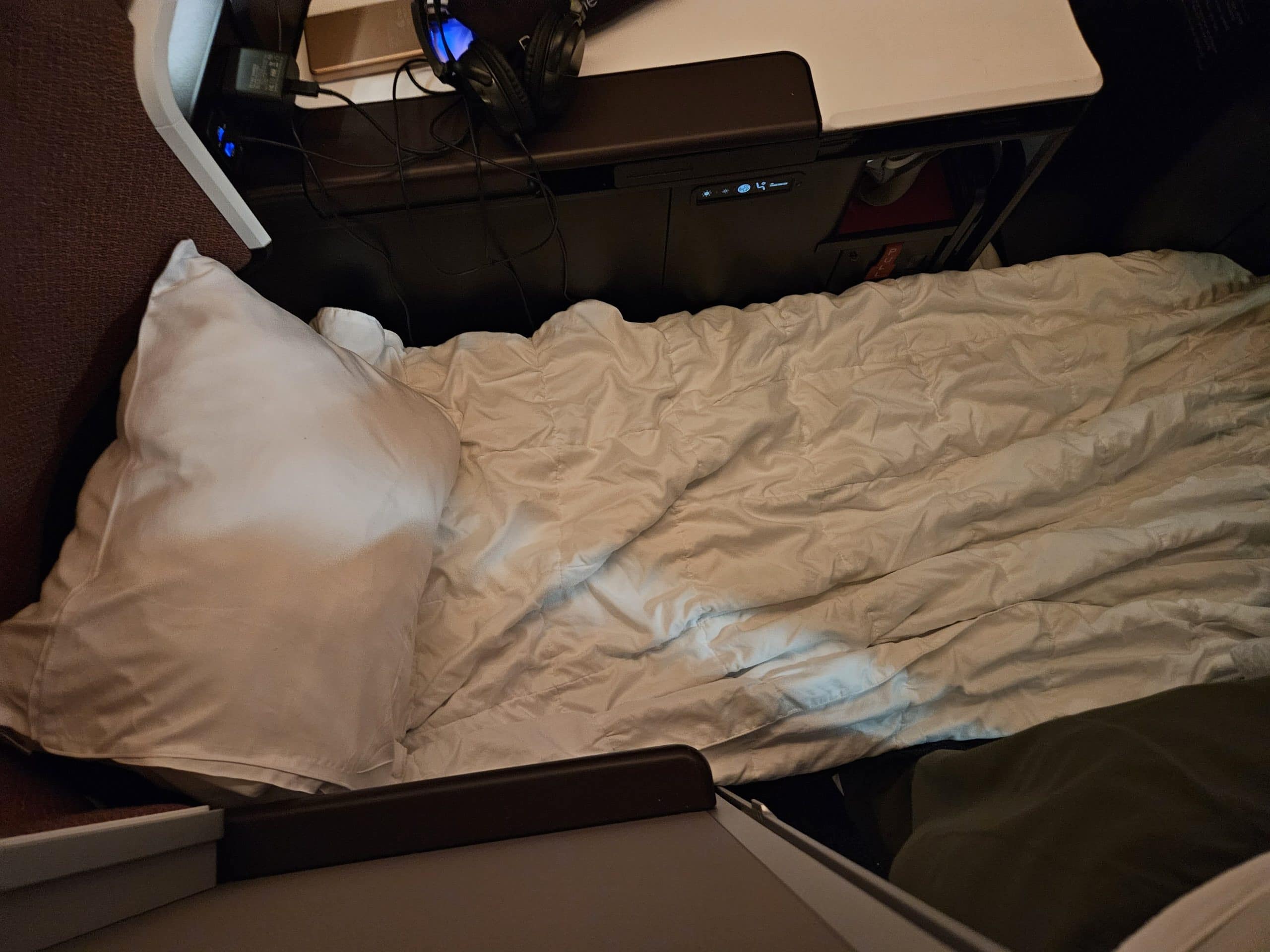 Virgin Atlantic A330-900neo Upper Class Review – virgin atlantic business class bed bedding laid out