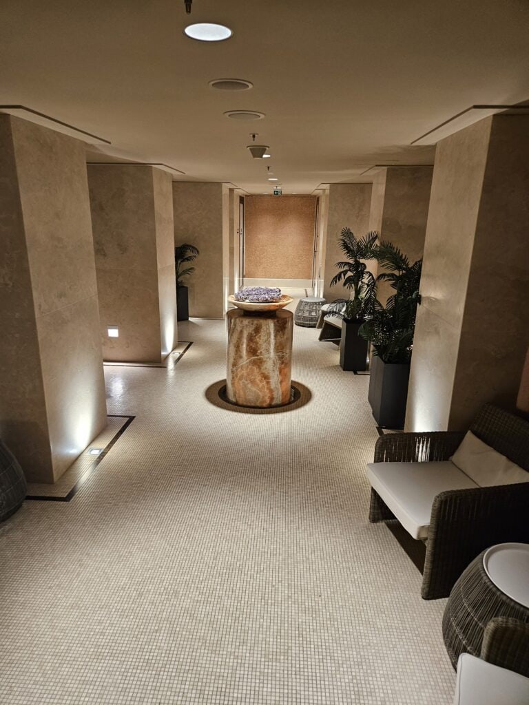 Park Hyatt Vienna Review – park hyatt vienna spa sauna pool lounging area relaxing