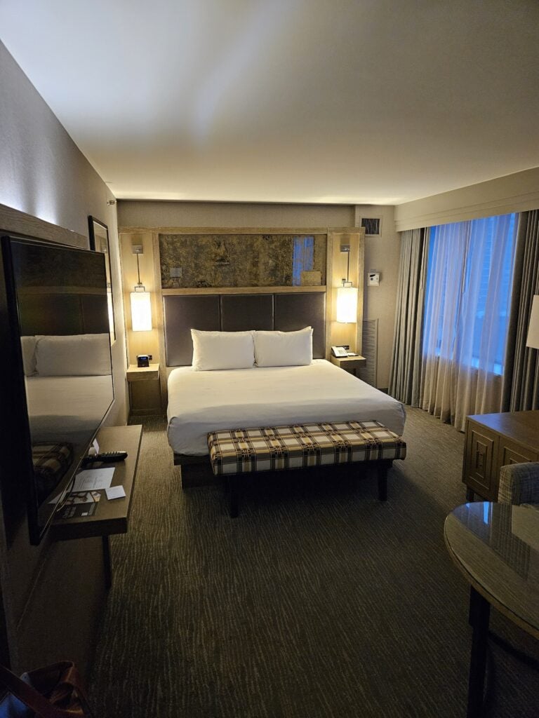 Hyatt Regency Boston Review – hyatt regency boston bedroom bed television tv 