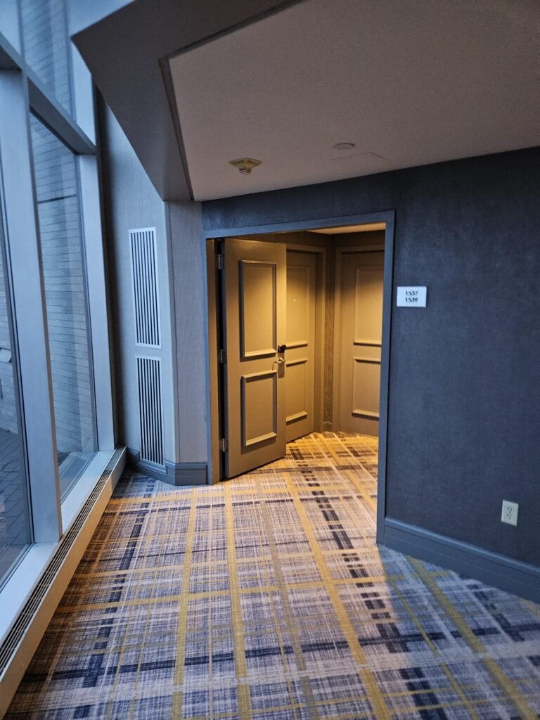 Hyatt Regency Boston Review – hyatt regency boston hallway room entrance