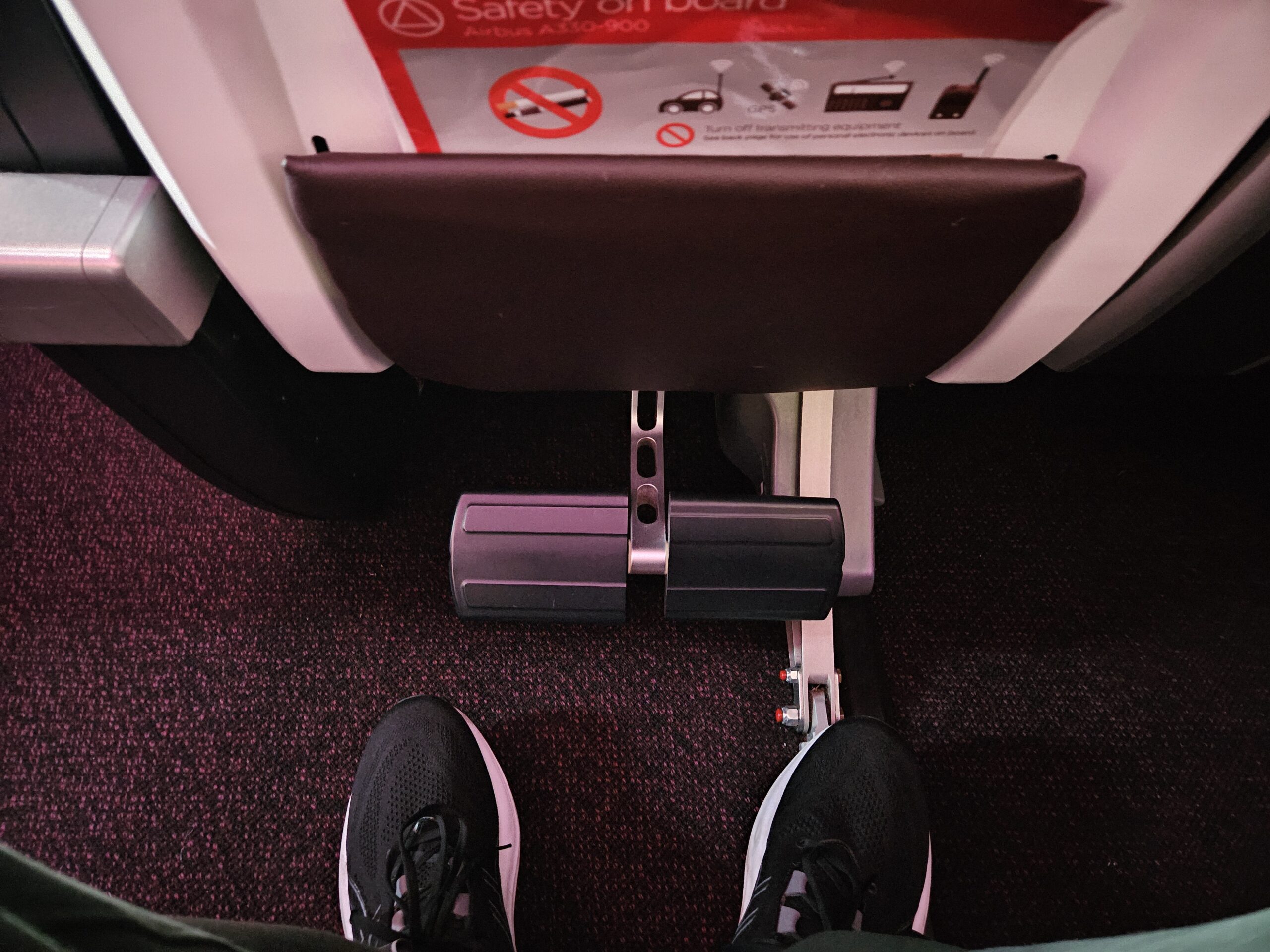 Virgin Atlantic A330-900neo Premium Economy Review 25 - Virgin Atlantic A330-900neo Premium Economy Virgin A330-900neo Premium Economy Review – virgin atlantic a330 footrest foot rest premium economy