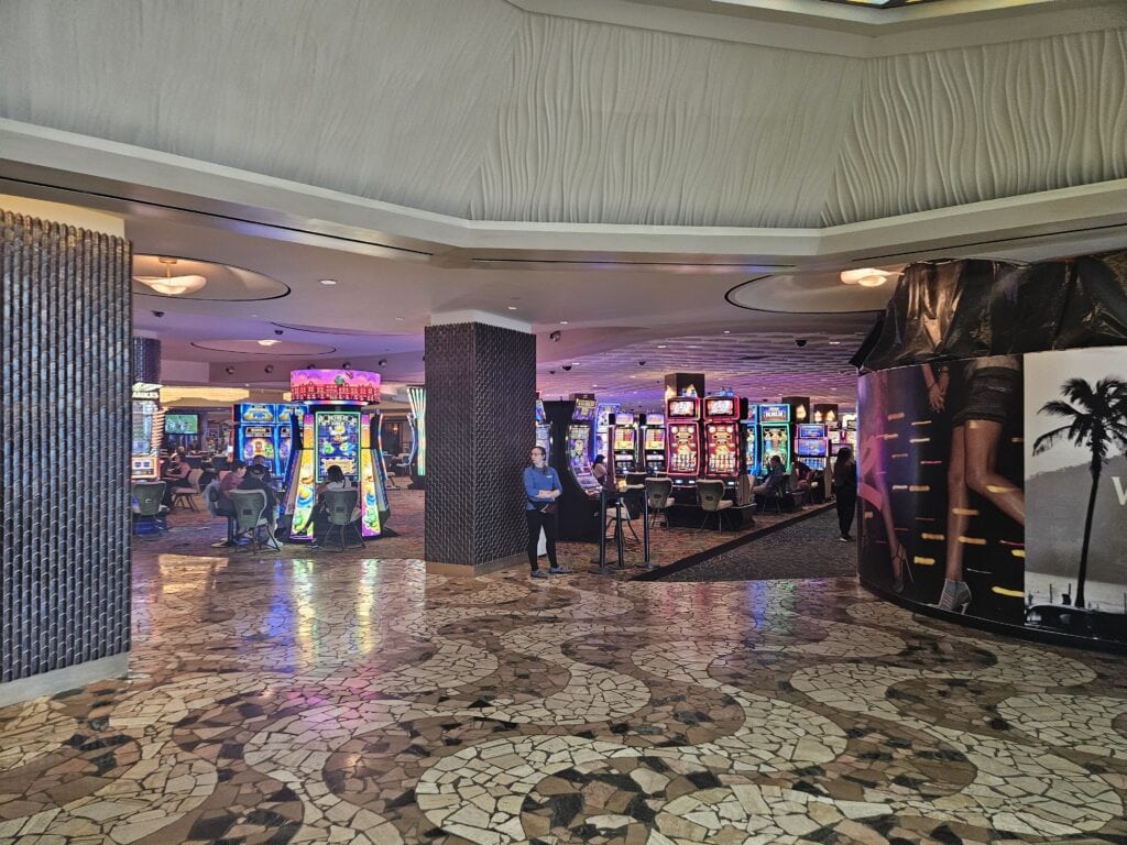 Rio Hotel And Casino Review 5 - Rio Hotel And Casino Rio Hotel And Casino Review – rio las vegas casino entrance