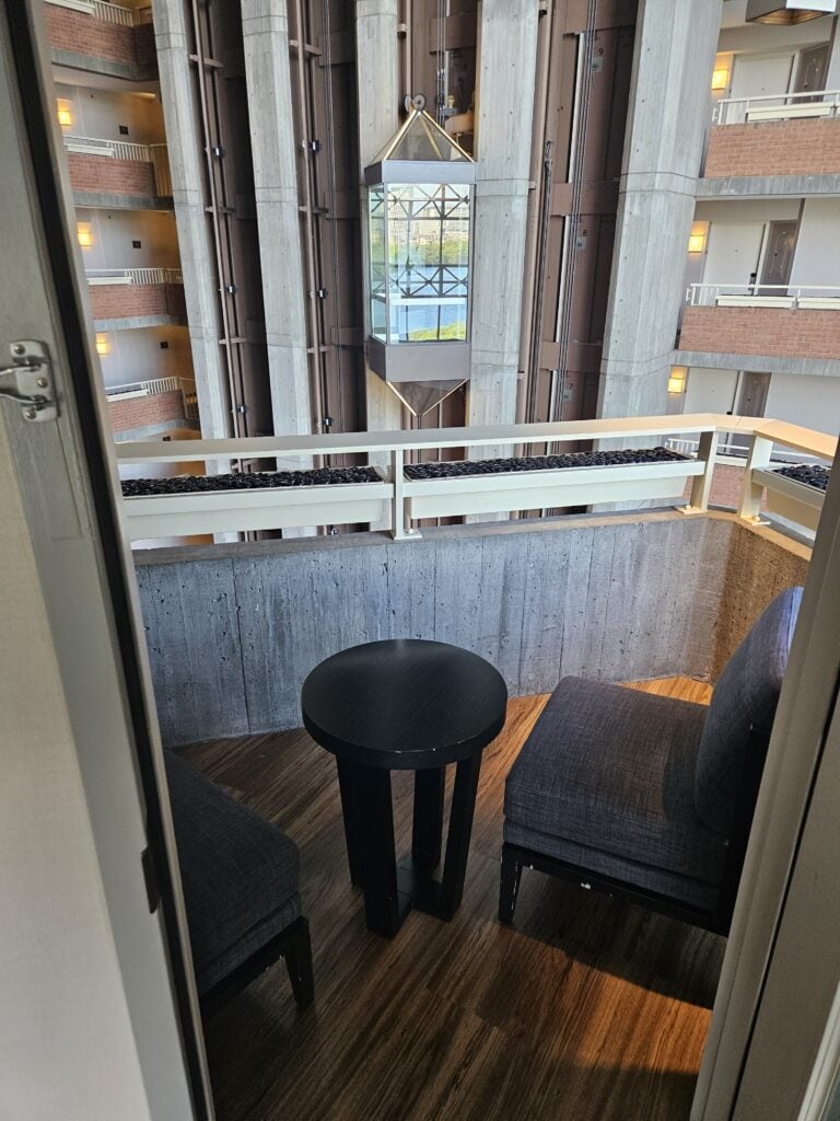 Hyatt Regency Boston / Cambridge Review 9 - Hyatt Regency Boston / Cambridge Hyatt Regency Boston / Cambridge - Suite Balcony