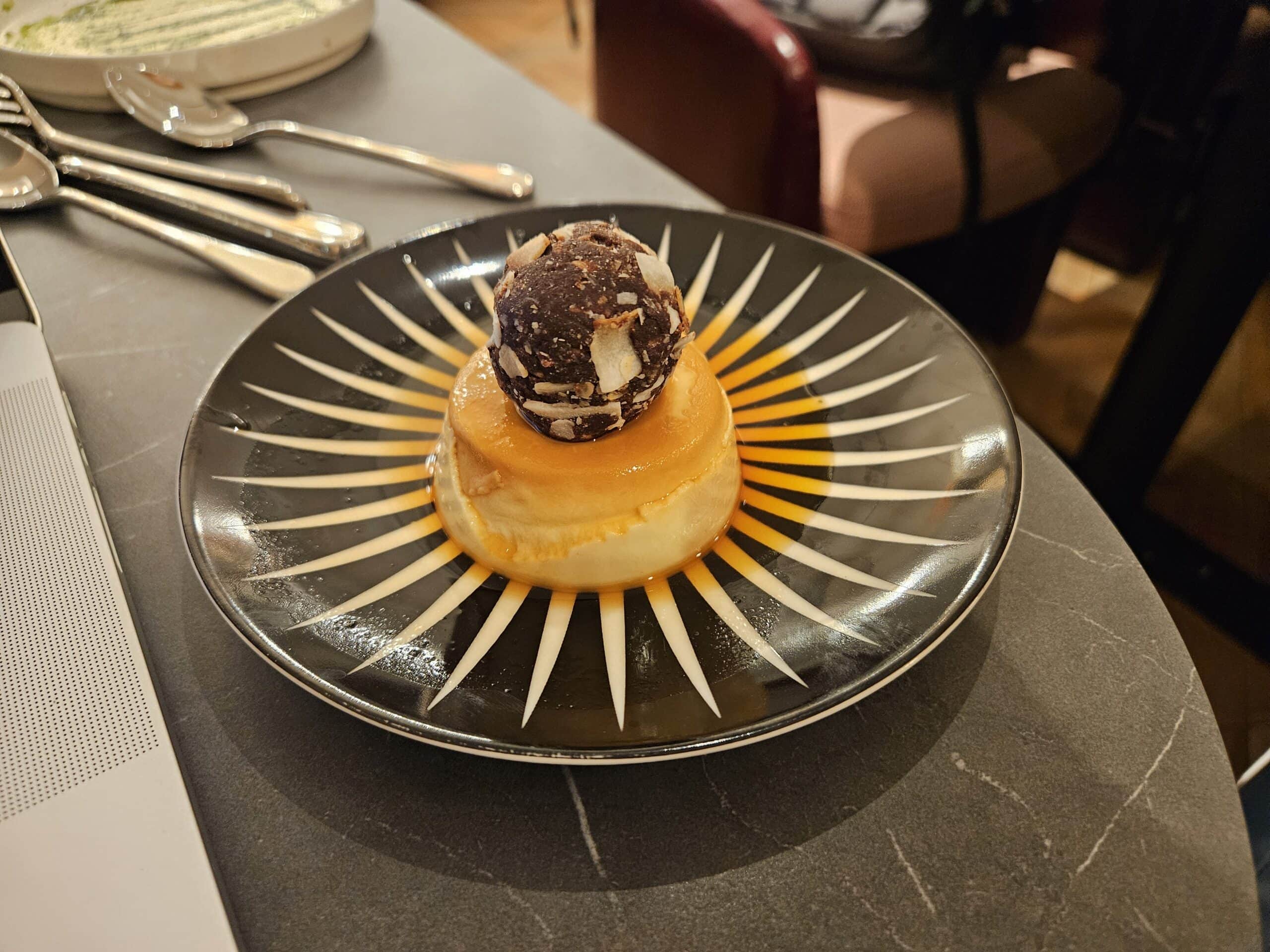 Capital One Landing DCA Review 11 - Capital One Landing Capital One Landing DCA Review – capital one landing lounge washington reagan dca flan energy bite dinner lunch