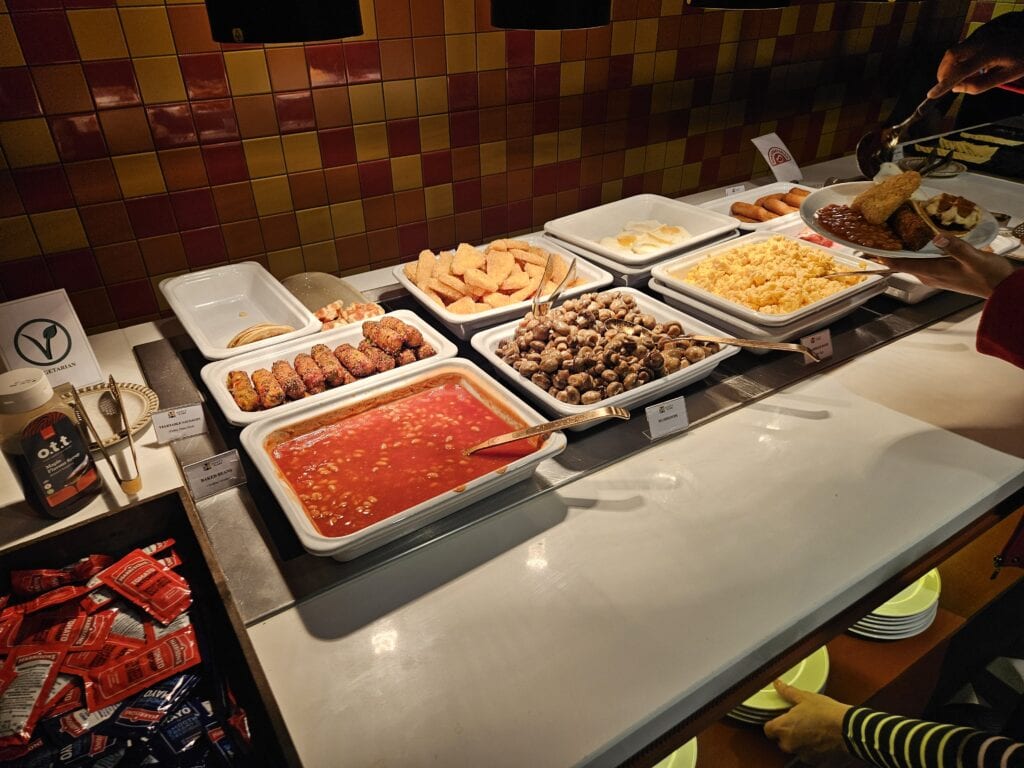 Hyatt Place London City East - Restaurant Breakfast