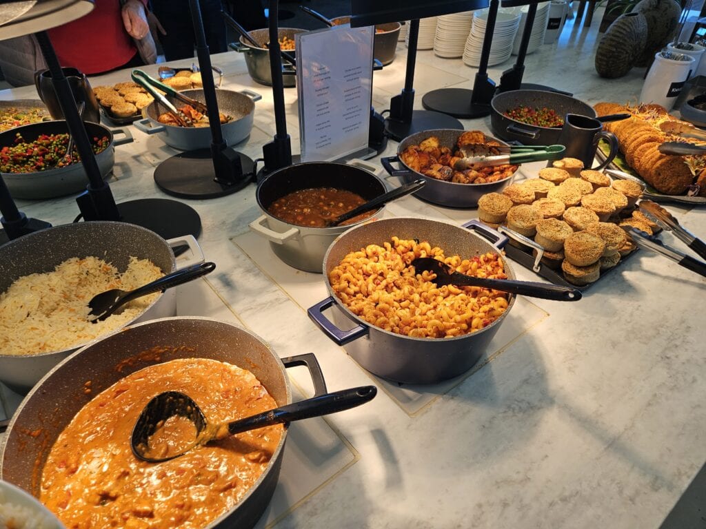 British Airways Galleries Lounge Review: T5 North - Buffet Food