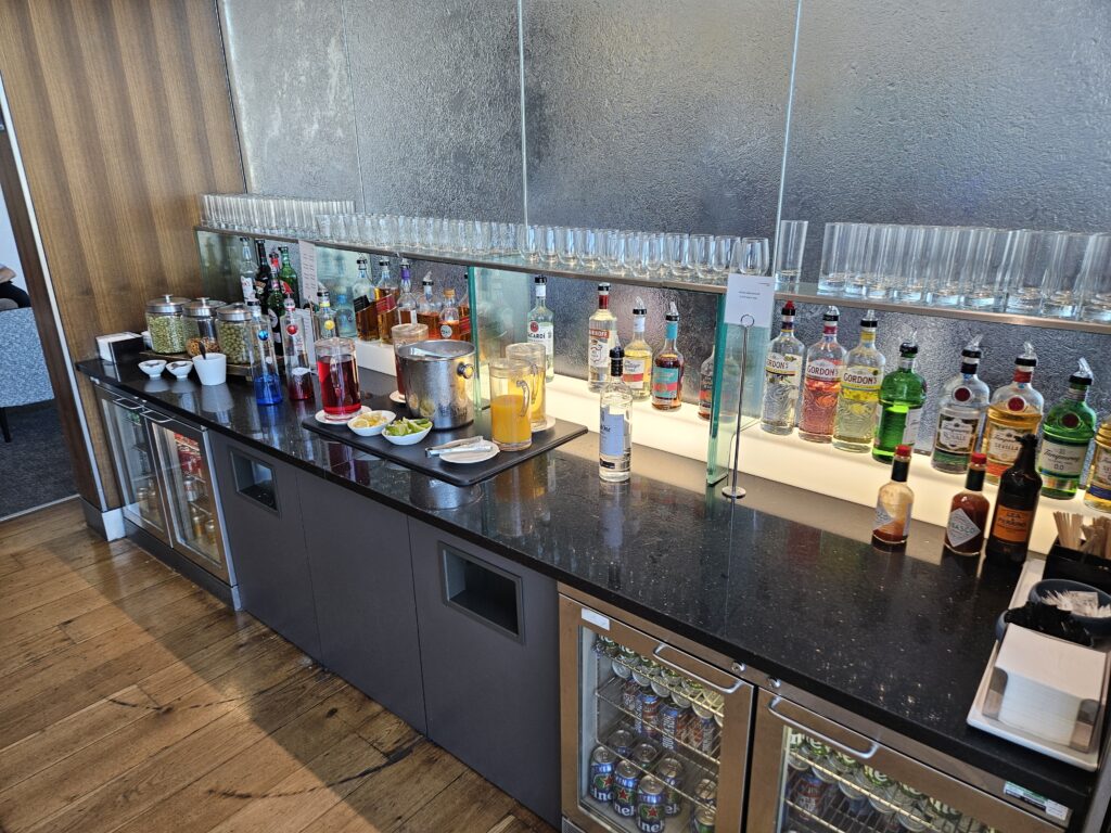 British Airways Galleries Lounge Review: T5 North- Self-Serve Bar