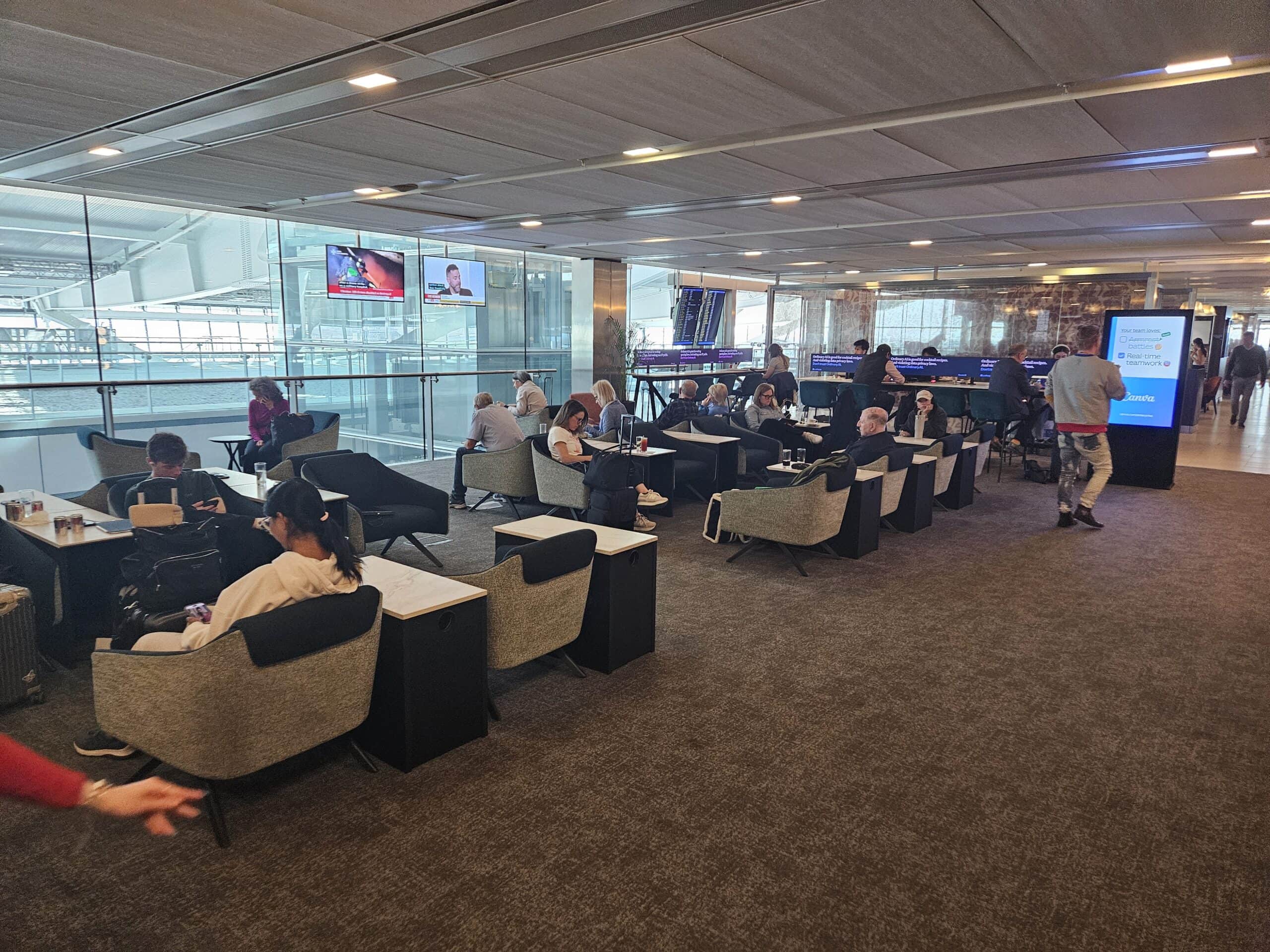 British Airways Galleries Lounge Review: London Heathrow T5 South 14 - British Airways Galleries Lounge British Airways Galleries Lounge Review: Seating