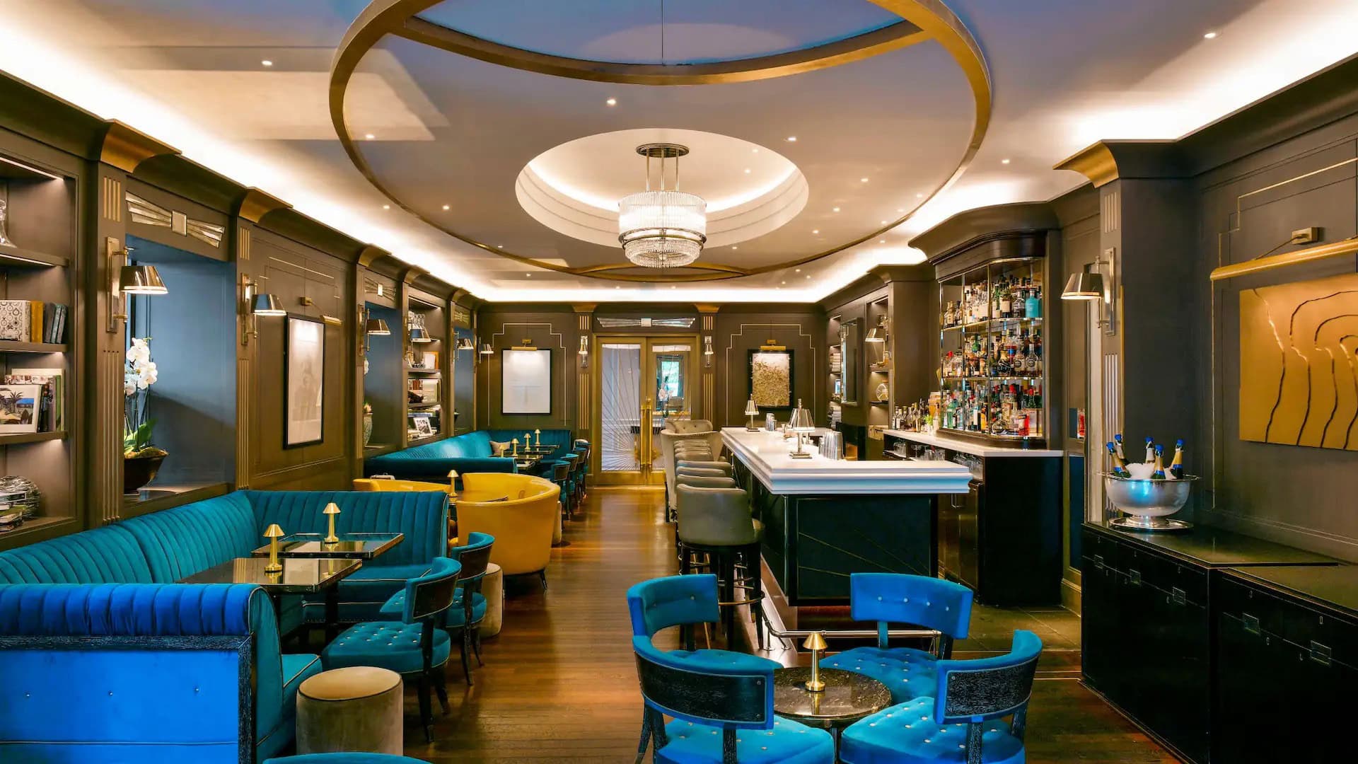 Hyatt Regency London - The Churchill Review