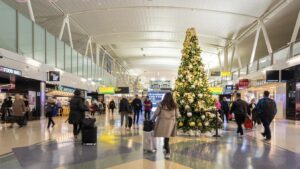 Best Time To Book A Flight: Christmas Vacation