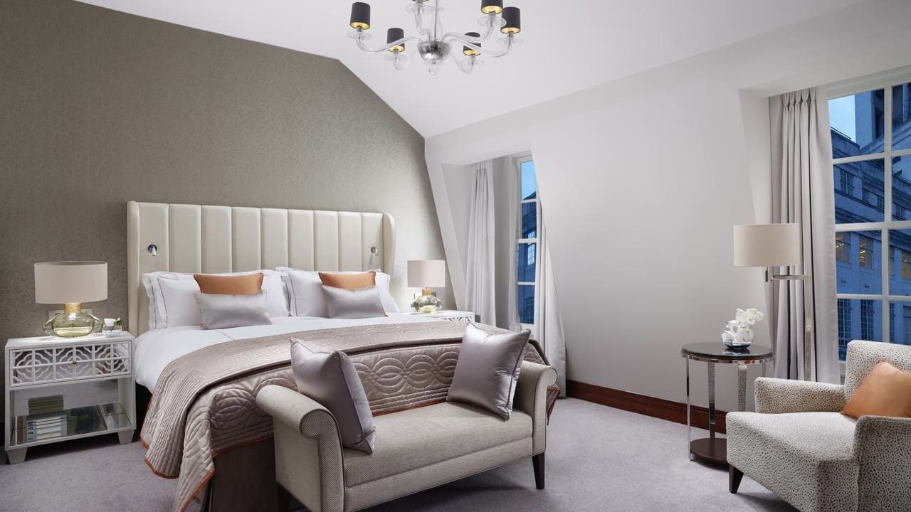 How To Earn Hilton Honors Lifetime Diamond Status 2 - Hilton Honors Lifetime Diamond Status Hilton Honors Lifetime Diamond Status: Conrad St. James