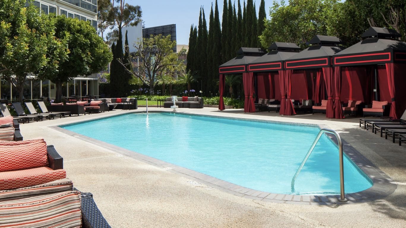 The 5 Best LAX Airport Hotels For Easy Access 6 - Best LAX Airport Hotels Best LAX Airport Hotels: Sheraton Gateway Los Angeles Hotel