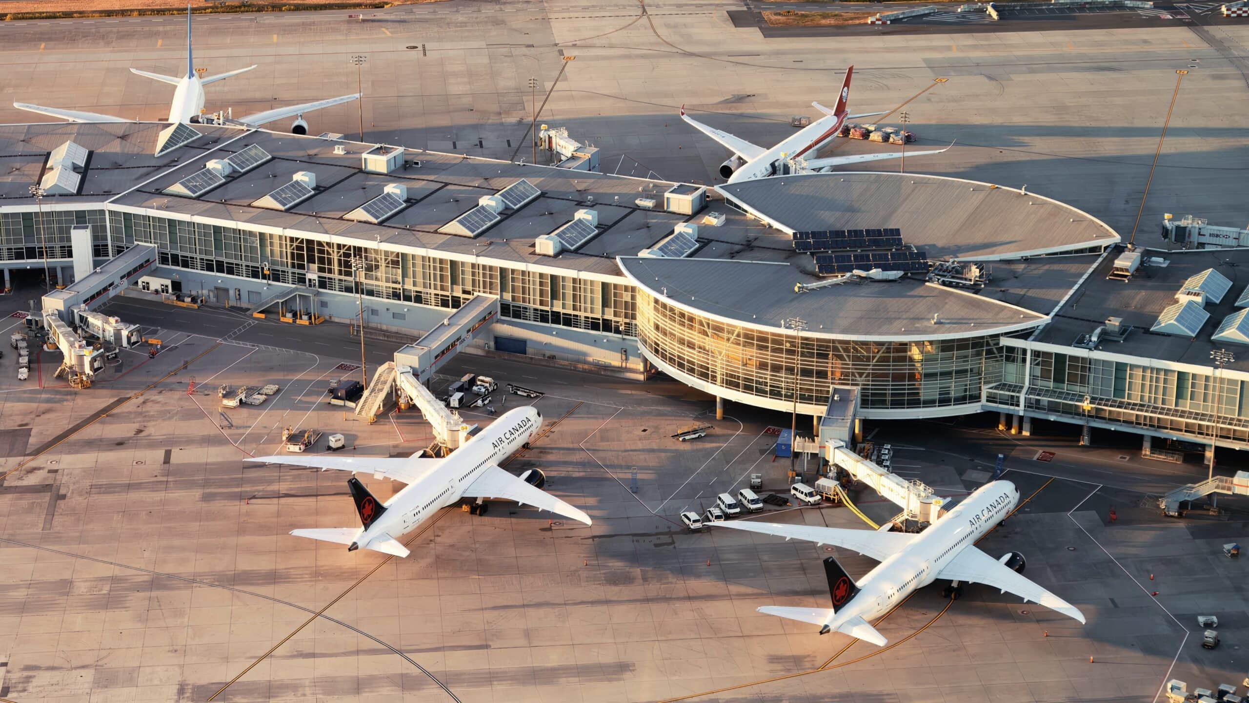 The 10 Best Websites For Booking Cheap Flights