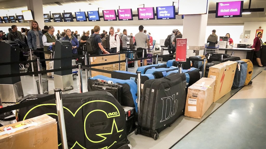 Delta Air Lines Baggage Policy - Special Items: Sports Equipment And Musical Instruments