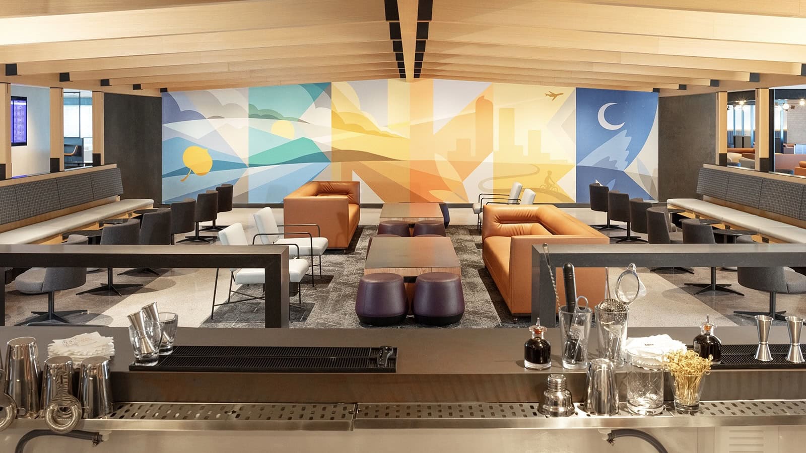 Denver International Airport (DEN) - United Club Lounge