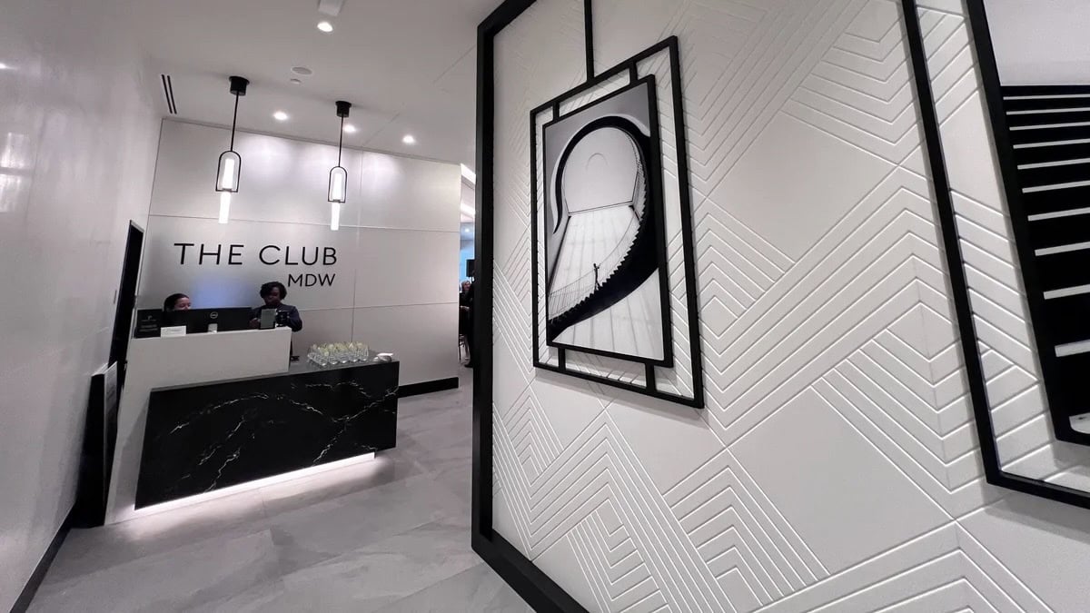 Chicago Midway International Airport (MDW) - The Club MDW