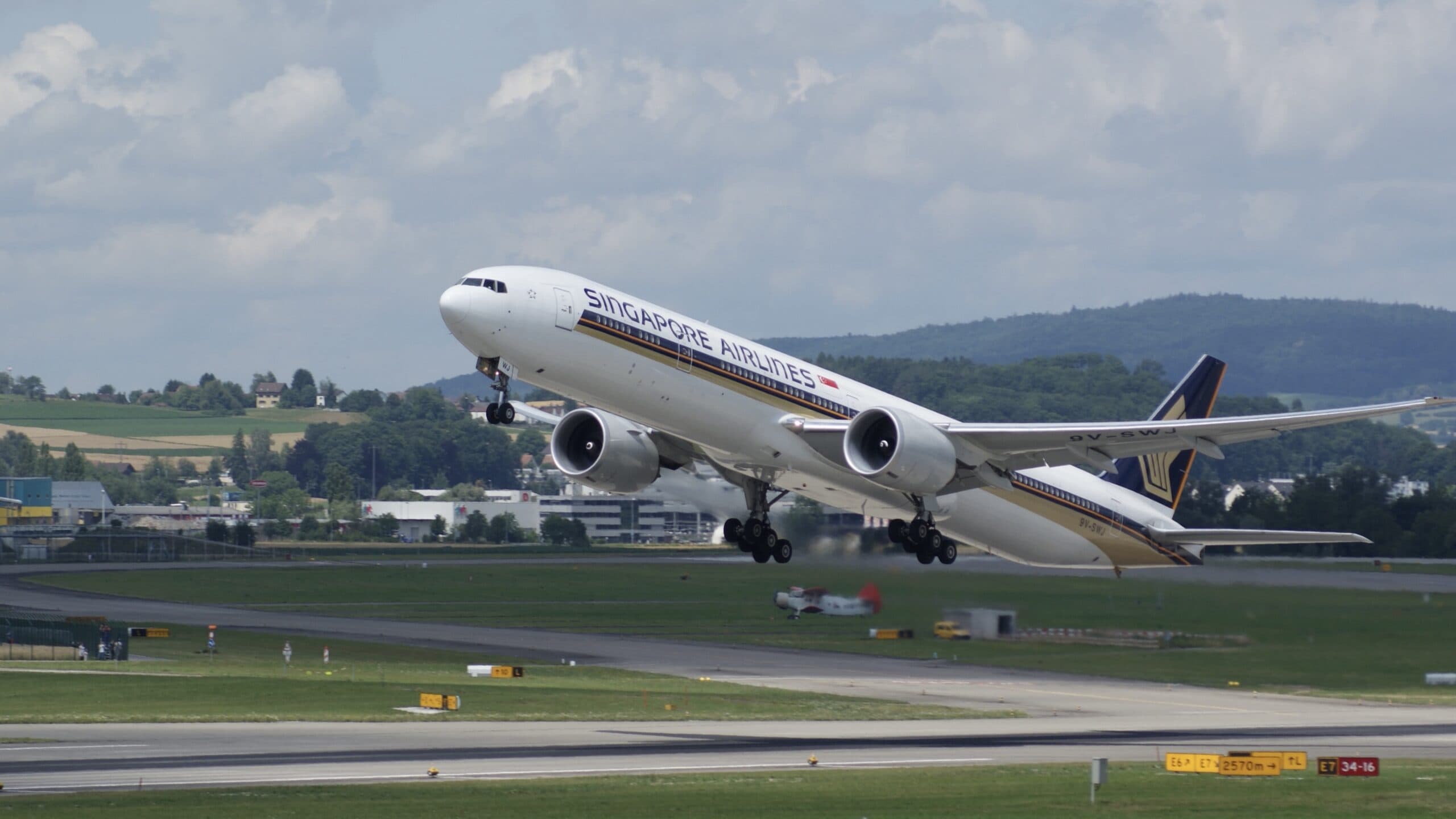 Business Class To Germany On Singapore Airlines - Singapore Airlines Boeing 777-300ER