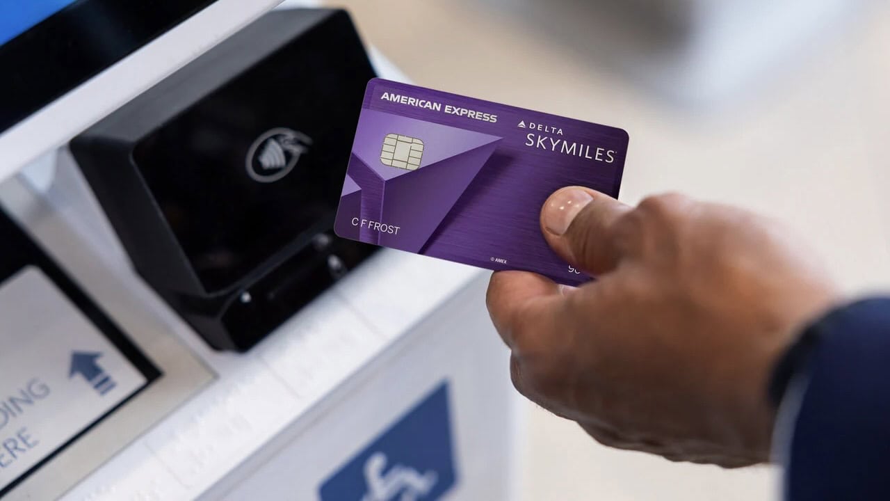 How To Avoid Delta Air Lines Baggage Fees - Delta Co-Branded Credit Cards