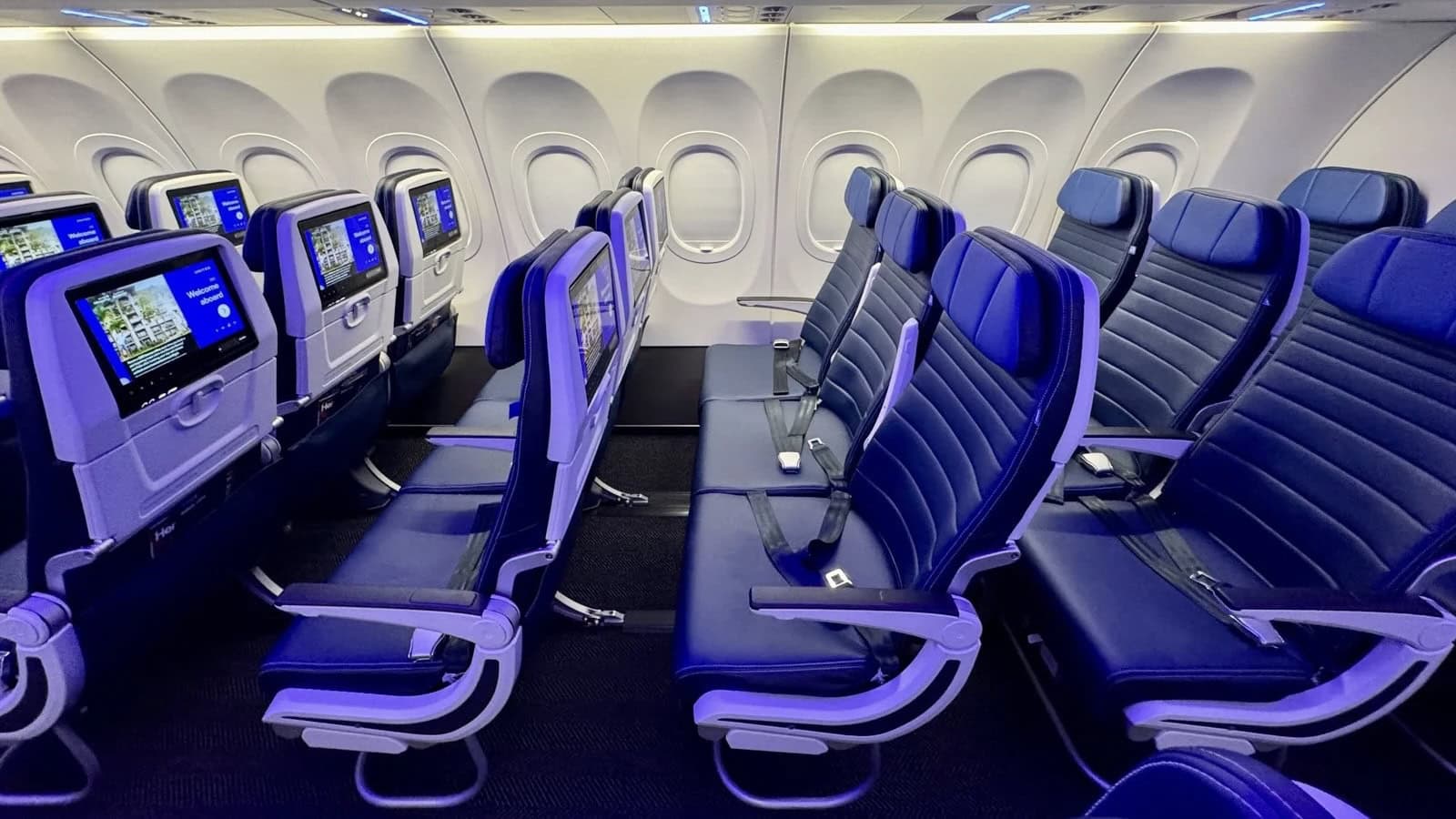 United Airlines Economy Class