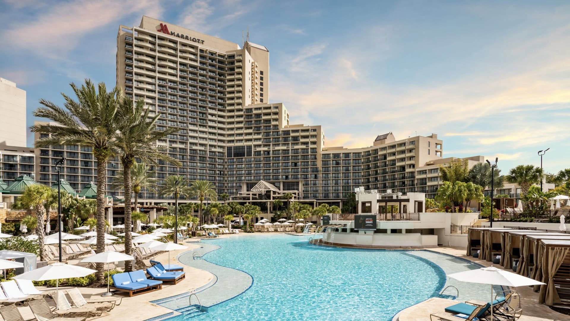 Marriott Bonvoy: Guide To Points, Elite Status, And More 8 - Marriott Bonvoy Marriott Bonvoy Guide: Orlando World Center Marriott