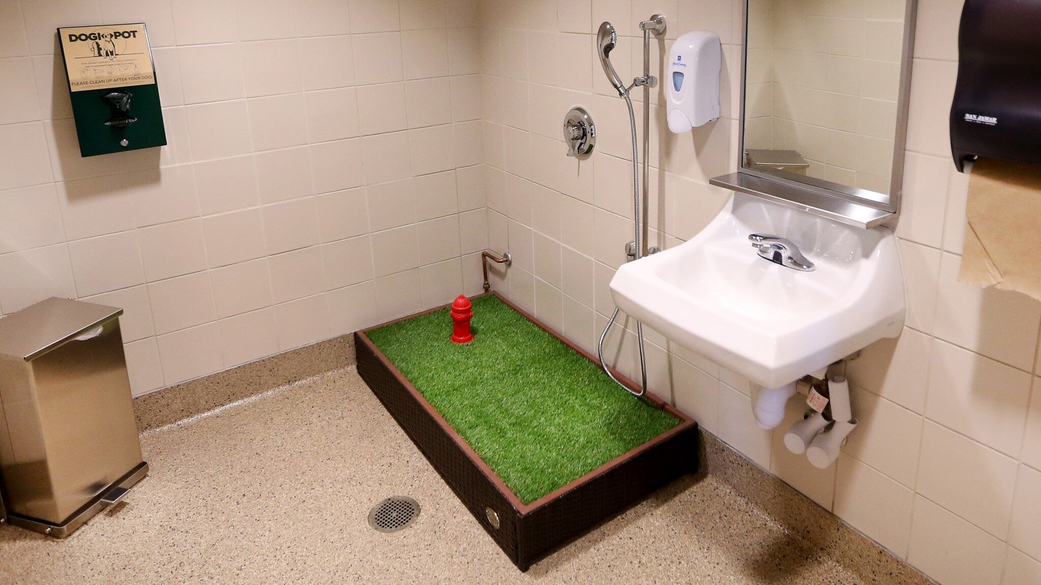 Chicago Midway International Airport (MDW) - Pet Relief Areas