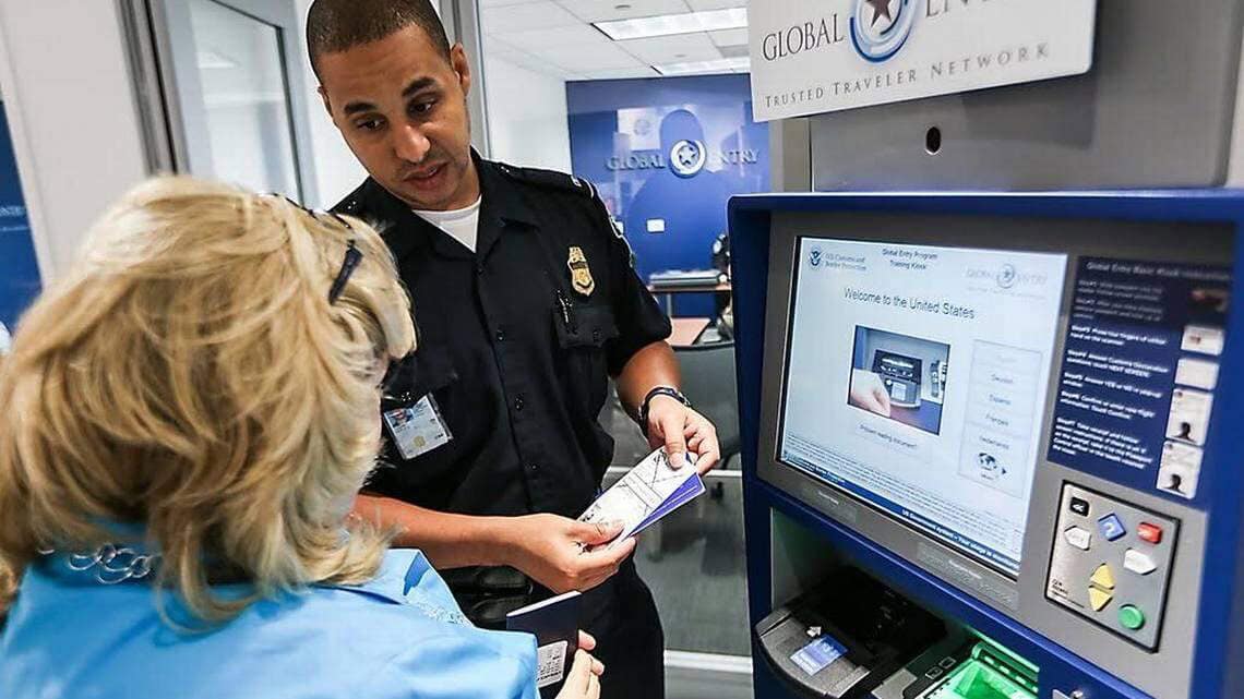 Charlotte Douglas International Airport [CLT] - Global Entry and Customs