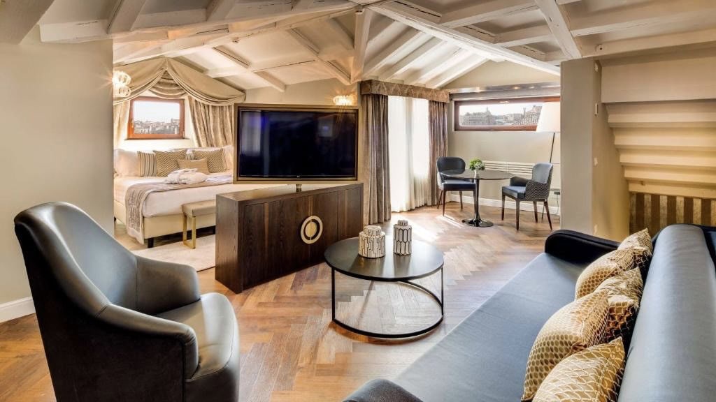 18 Best Western Hotel Brands: Ultimate Guide 6 - Best Western Hotel Brands 18 Best Western Hotel Brands: Ultimate Guide - BW Premier Collection