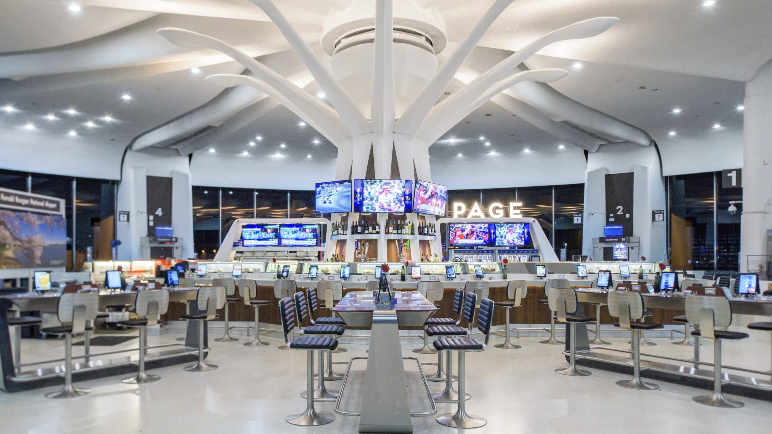 Ronald Reagan Washington National Airport [DCA] - Dining Options