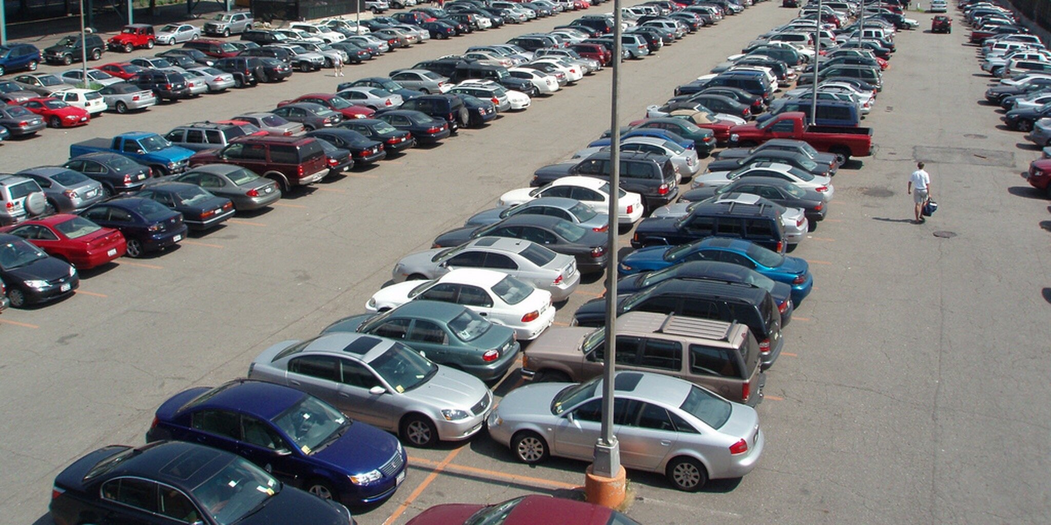 Chicago Midway International Airport (MDW) - Airport Parking