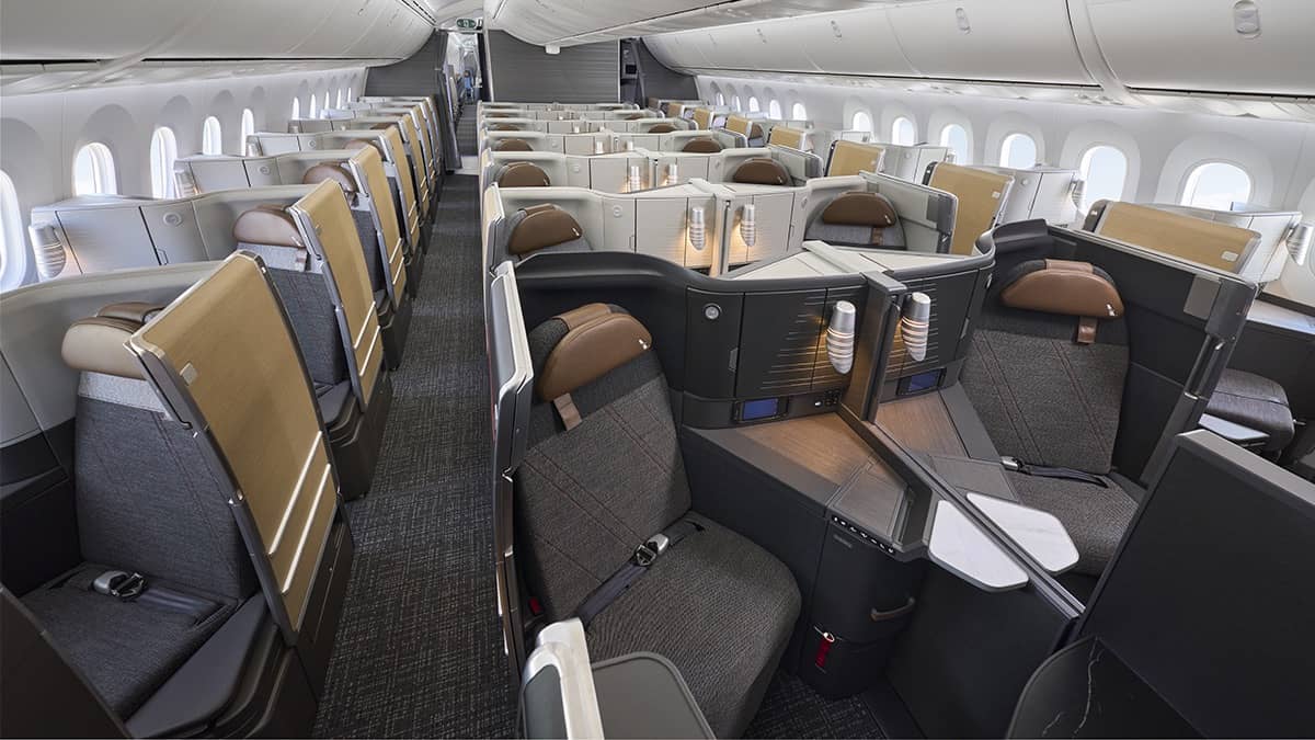 American Airlines Hyatt Status Match 2025 - American Airlines Flagship Suites Business Class
