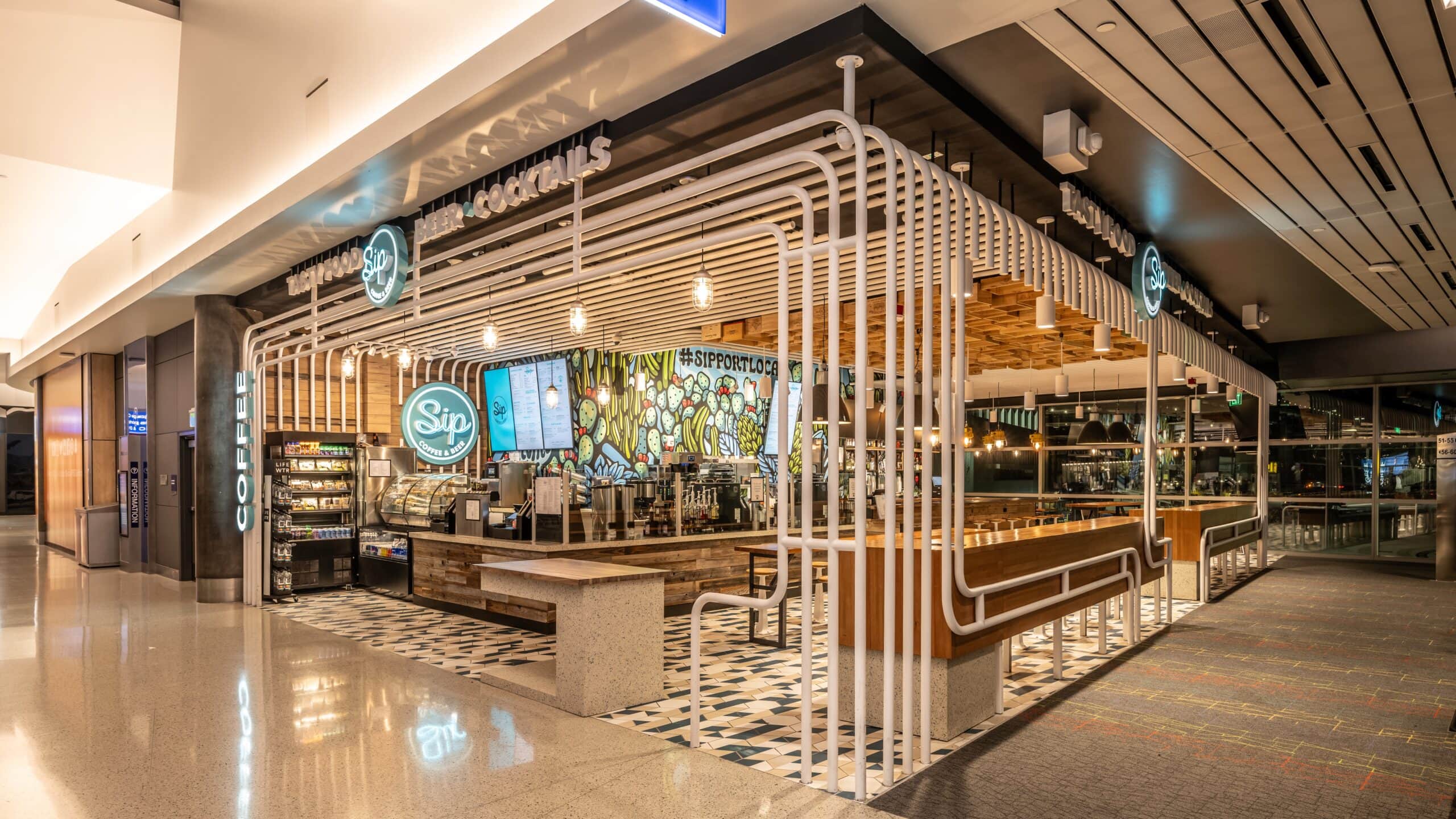 Phoenix Sky Harbor International Airport [PHX] - Dining