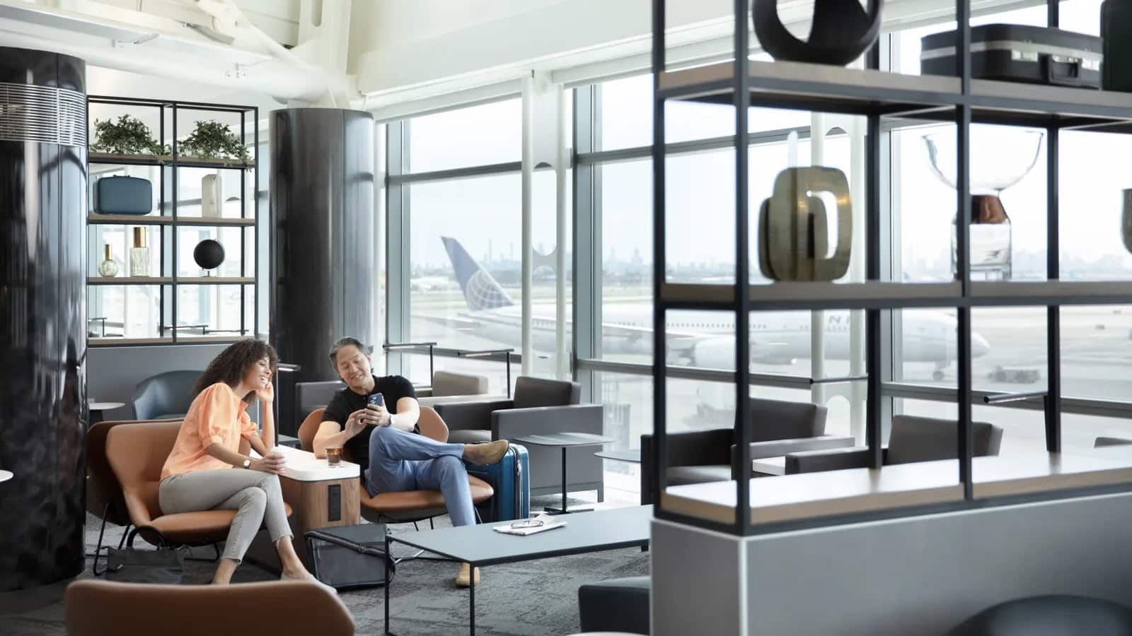 Featured image for “Newark Liberty Airport Lounges Guide: Access, Hours, And Amenities”