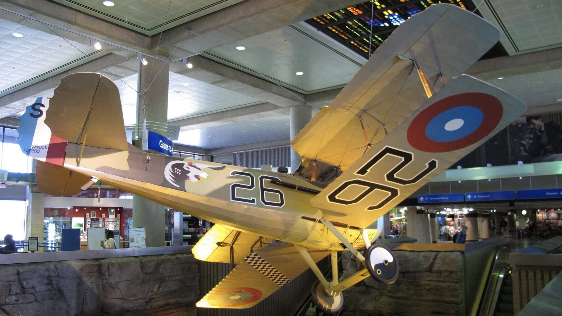 Phoenix Sky Harbor International Airport [PHX] - Family Entertainment