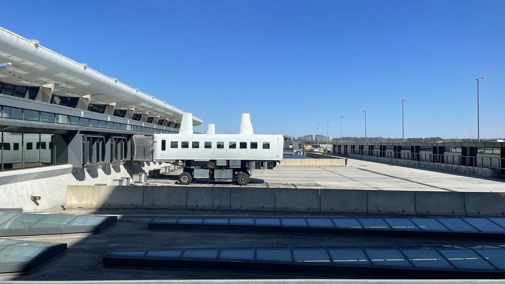 Washington Dulles International Airport [IAD] - People Movers