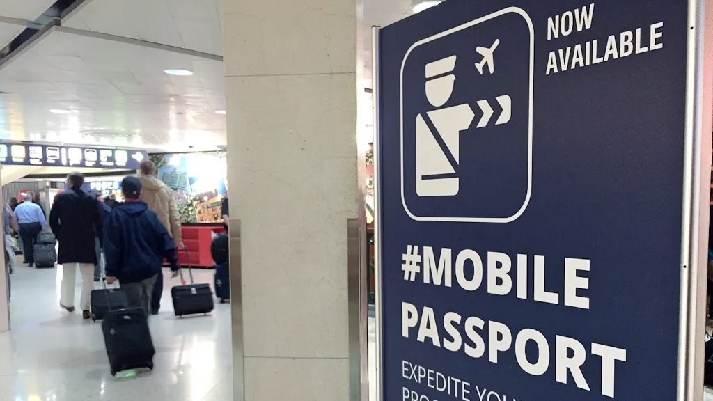 Mobile Passport Control App